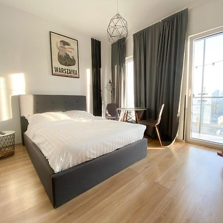 Bliska Wola Expo Central Apartment Warszawa Eksteriør billede